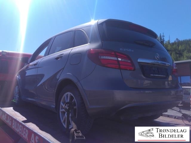 Mercedes B-Klasse, electric drive 2014-2018 (W242) (W242), Motorkode: EM0004, Girkassekode: 