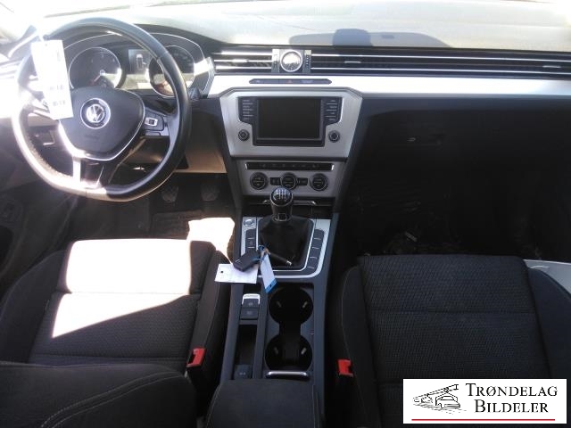 VW Passat 2015-2019 (Fase 1) (B8) (B8), Motorkode: CRL, Girkassekode: QGN