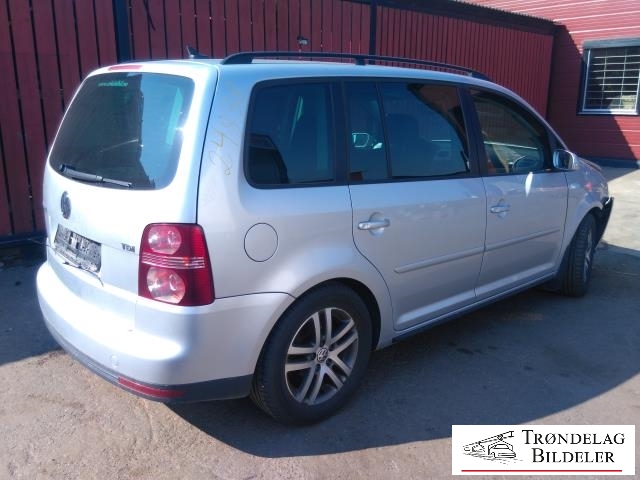 VW Touran 2007-2010 (Type I, Fase 2) , Motorkode: BLS, Girkassekode: 