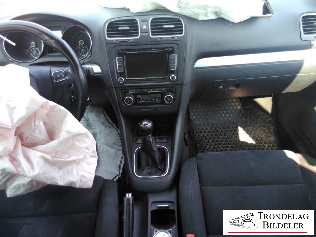 VW Golf VI 2008-2012 , Motorkode: CBD, Girkassekode: KQM