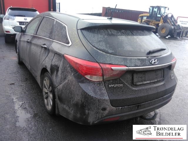 Hyundai i40 2012-2017 , Motorkode: D4FD, Girkassekode: