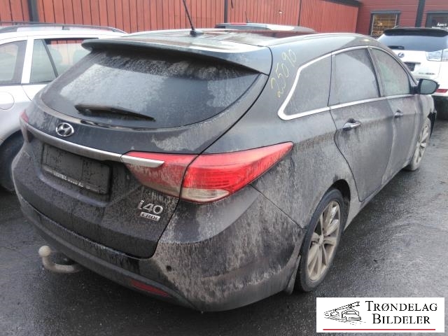 Hyundai i40 2012-2017 , Motorkode: D4FD, Girkassekode:
