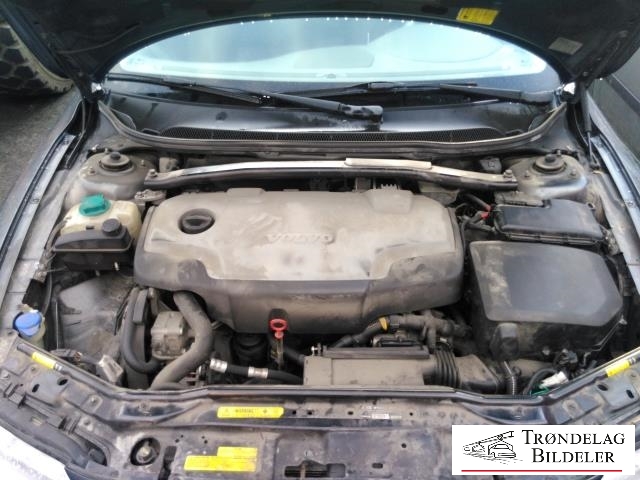 Volvo XC70 2005-2007 (Type I, Fase 2) , Motorkode: D5244T4, Girkassekode: 6-MAN 4WD / M66 AWD