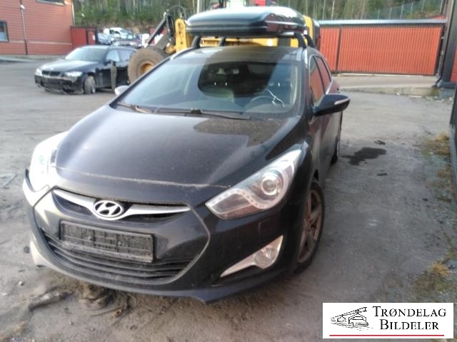 Hyundai i40 2012-2017 , Motorkode: D4FD, Girkassekode: