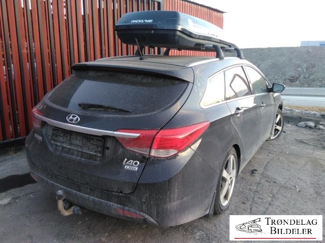 Hyundai i40 2012-2017 , Motorkode: D4FD, Girkassekode: