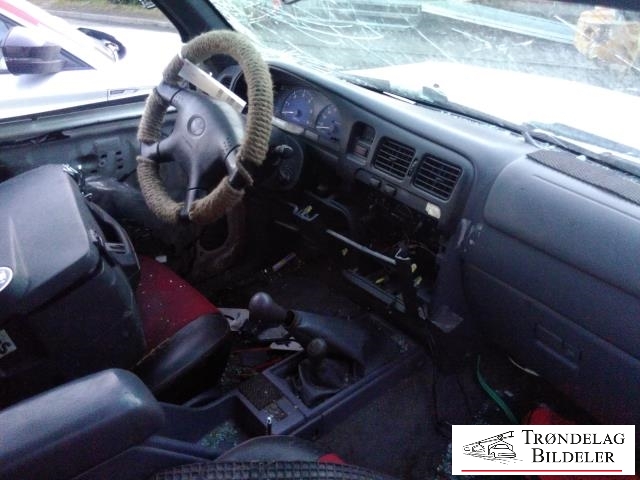Toyota Hilux 2002-2005 , Motorkode: 2KD-FTV, Girkassekode: 