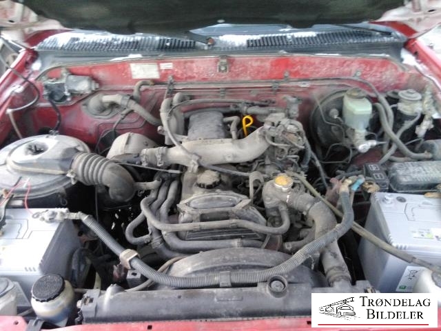 Toyota Hilux 1998-2001 , Motorkode: 2L-T, Girkassekode: 