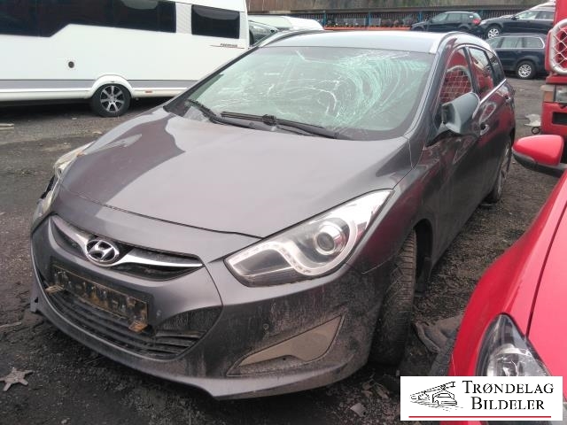 Hyundai i40 2012-2017 , Motorkode: D4FD, Girkassekode: 