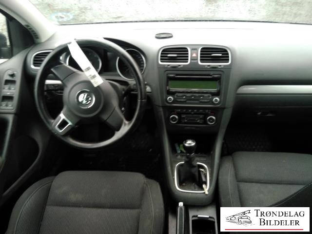VW Golf VI 2008-2012 , Motorkode: CBZA, Girkassekode: MHV.. MHU?