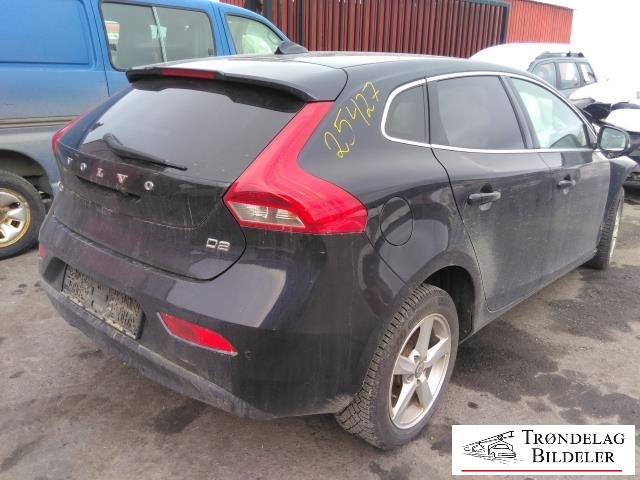 Volvo V40 2012-2019 , Motorkode: D4204T8, Girkassekode: 6-MAN 2WD / M66