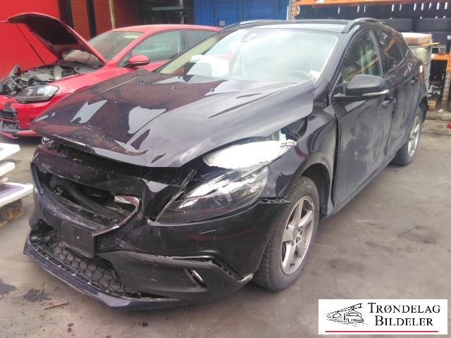 Volvo V40 2012-2019 , Motorkode: B4154T4, Girkassekode: 6-AUT 2WD / TF-71SC