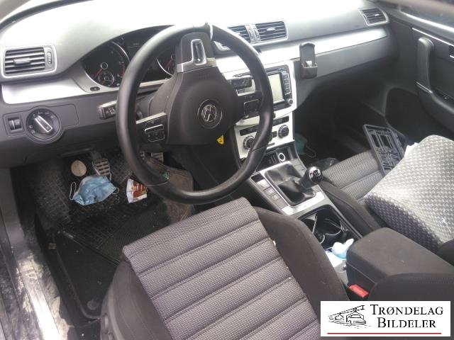 VW Passat 2011-2015 (B7) (B7), Motorkode: CFFB, Girkassekode: MKH