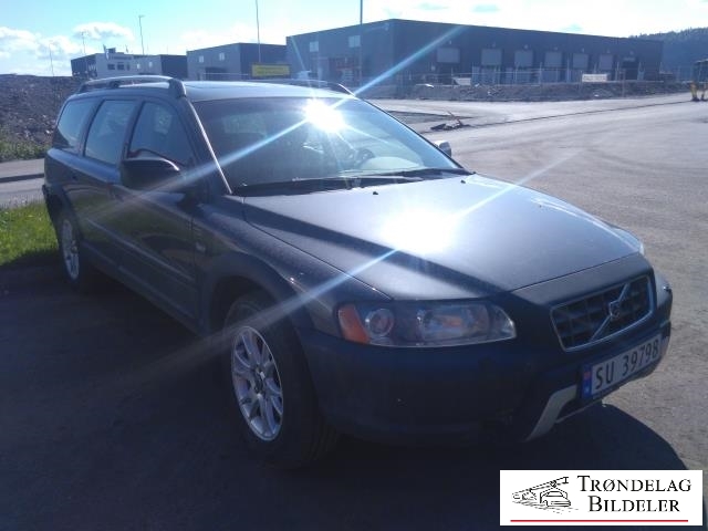 Volvo XC70 2005-2007 (Type I, Fase 2) , Motorkode: D5244T, Girkassekode: 5-AUT AWD / AW50/51 AWD