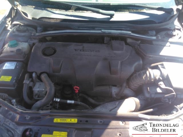 Volvo XC70 2005-2007 (Type I, Fase 2) , Motorkode: D5244T, Girkassekode: 5-AUT AWD / AW50/51 AWD