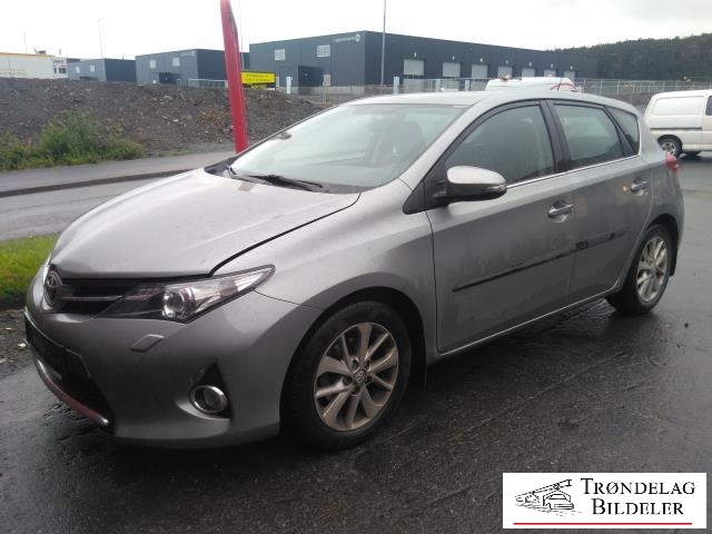 Toyota Auris 2013-2015 (Type II, Fase 1) , Motorkode: 1NR-FE, Girkassekode: 