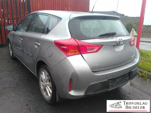 Toyota Auris 2013-2015 (Type II, Fase 1) , Motorkode: 1NR-FE, Girkassekode: 