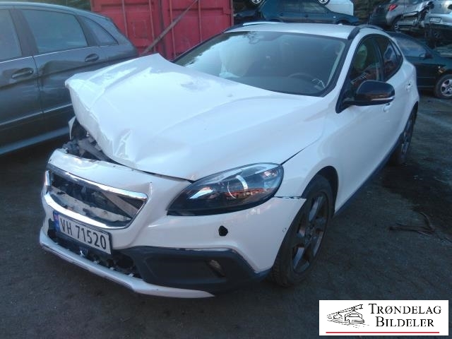Volvo V40 2012-2019 , Motorkode: B4204T21, Girkassekode: 8-AUT 4WD / TG-81SC AWD