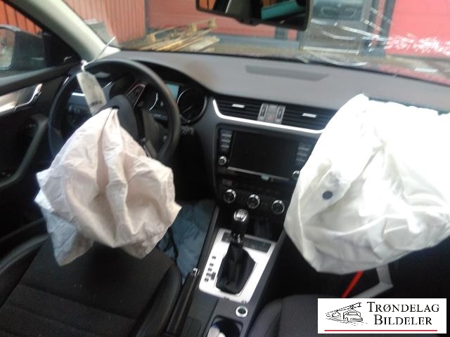 Škoda Octavia 2013-2016 (Type III, Fase 1) , Motorkode: CUNA, Girkassekode: RBQ