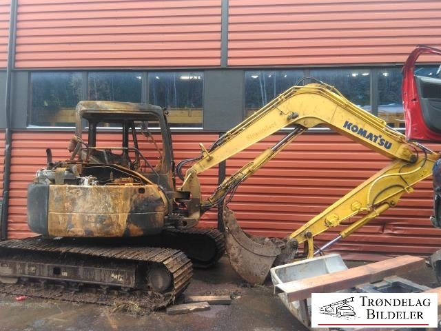 Annet Beltegraver Komatsu 0-->> , Motorkode: S4995LE-3, Girkassekode: