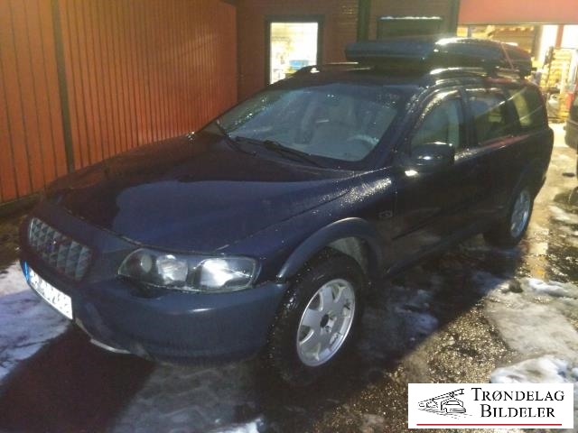 Volvo XC70 2001-2004 (Type I, Fase 1) , Motorkode: D5244T, Girkassekode: 5-AUT 4WD / AW50/51 AWD
