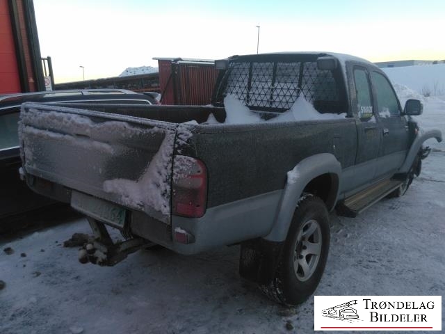 Toyota Hilux 2002-2005 , Motorkode: 2KD-FTV, Girkassekode: 