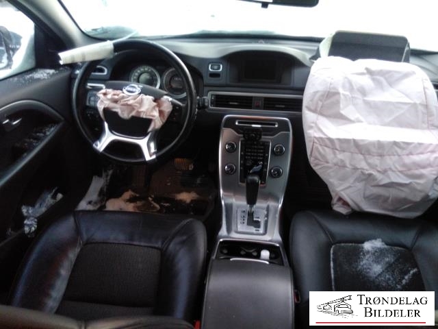Volvo V70 2007-2013 (Type III, Fase 1) , Motorkode: D4162T, Girkassekode: 6-PSHIFT 2WD / MPS6