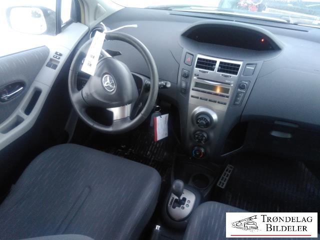 Toyota Yaris 2009-2011 (Type II, Fase 2) , Motorkode: 1NR-FE, Girkassekode: 