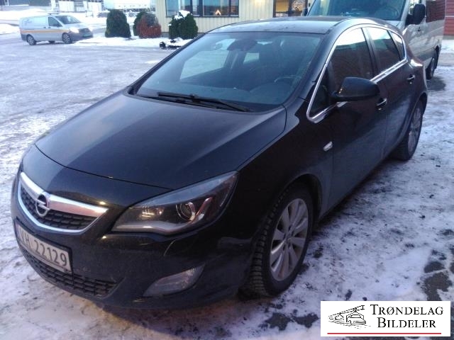 Opel Astra J 2010-2015 , Motorkode: LPV| A17DTJ, Girkassekode: 