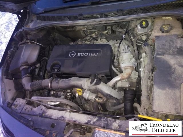 Opel Astra J 2010-2015 , Motorkode: LPV| A17DTJ, Girkassekode: 
