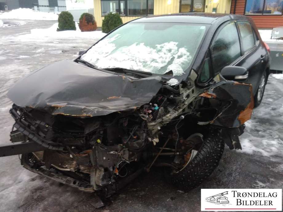 Toyota Auris 2010-2012 (Type I, Fase 2) , Motorkode: 1ND-TV, Girkassekode: 