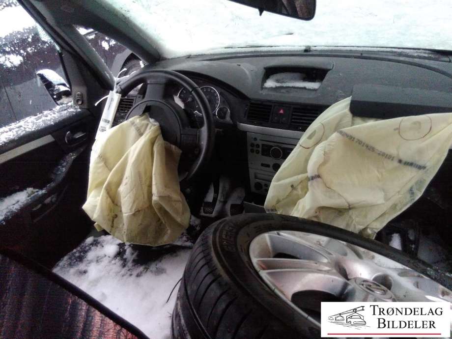 Opel Meriva A 2003-2010 , Motorkode: Z13DTJ, Girkassekode: