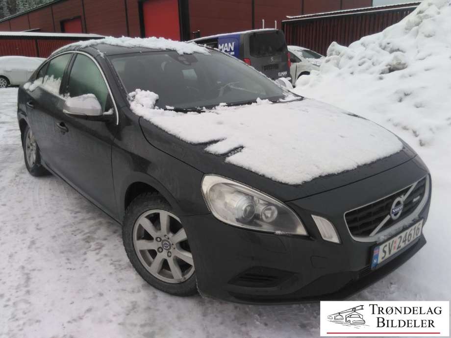 Volvo S60 2010-2014 (Type II, Fase 1) , Motorkode: D4162T, Girkassekode: 6-MAN 2WD / MMT6