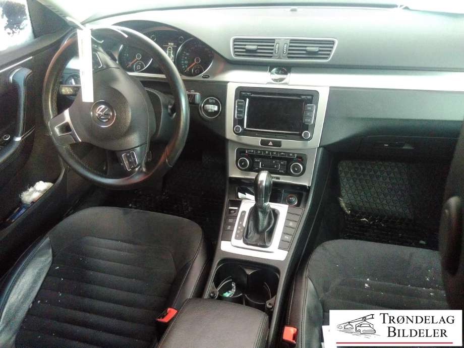 VW Passat 2011-2015 (B7) (B7), Motorkode: CFFB, Girkassekode: NJK