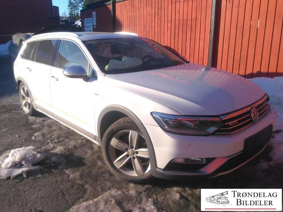 VW Passat 2015-2019 (Fase 1) (B8) (B8), Motorkode: DFCA, Girkassekode: QFE