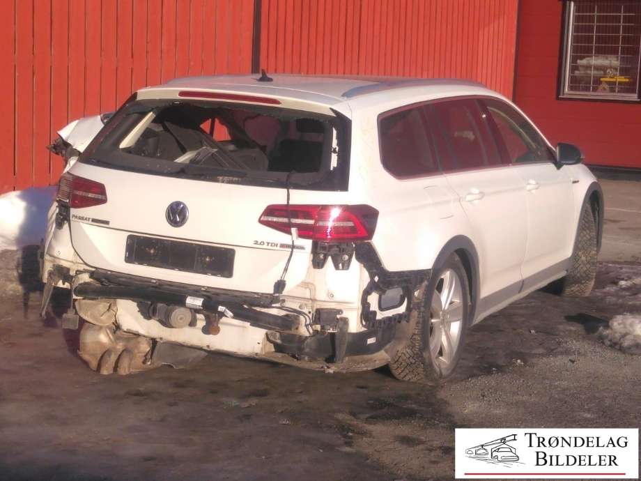 VW Passat 2015-2019 (Fase 1) (B8) (B8), Motorkode: DFCA, Girkassekode: QFE