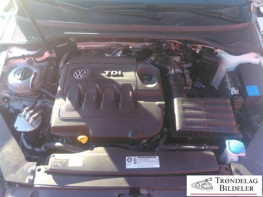 VW Passat 2015-2019 (Fase 1) (B8) (B8), Motorkode: DFCA, Girkassekode: QFE