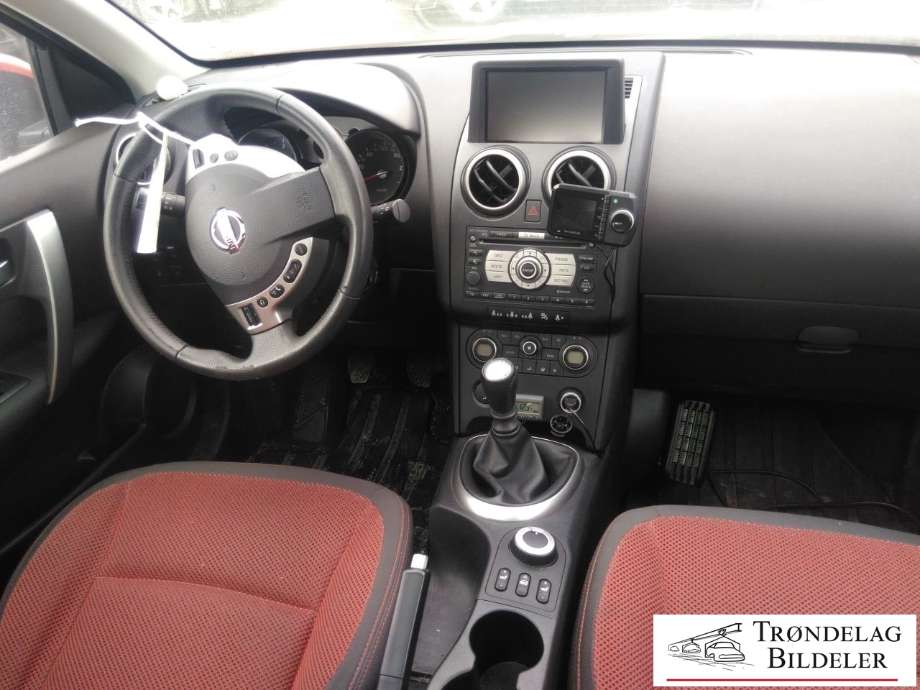 Nissan Qashqai 2007-2010 (Type I, Fase 1) , Motorkode: M9RD8G8, Girkassekode: 6MT