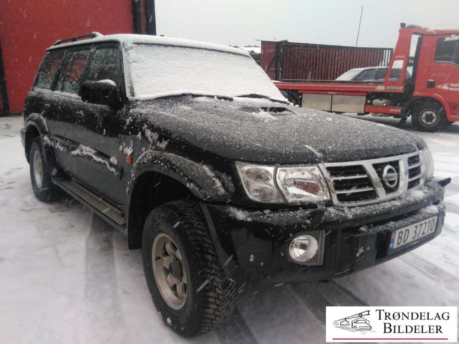 Nissan Patrol 1998-2004 (Fase 1) (Y61) (Y61), Motorkode: ZD30DDTI, Girkassekode: AT
