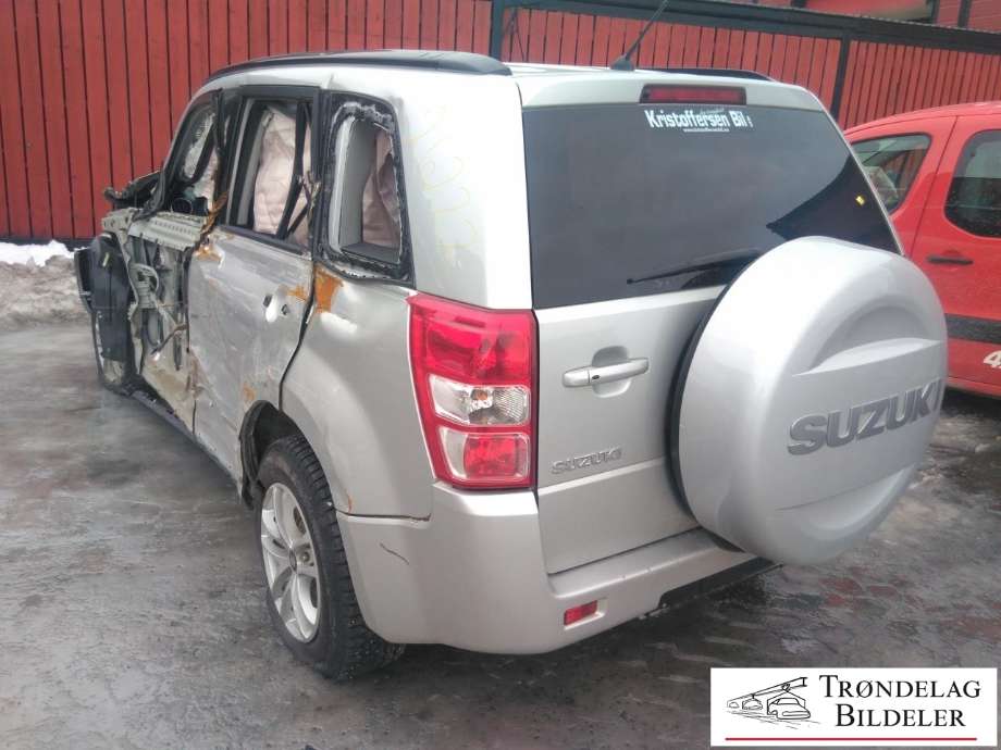 Suzuki Grand Vitara 2005-2015 (Type III) , Motorkode: F9QC - 004505, Girkassekode: MT