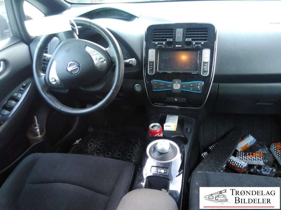 Nissan Leaf 2011-2017 (Type I) , Motorkode: EM57, Girkassekode: 
