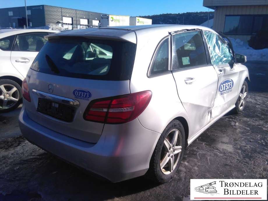 Mercedes B-Klasse 2011-2018 (W246) (W246), Motorkode: K9K, Girkassekode: 