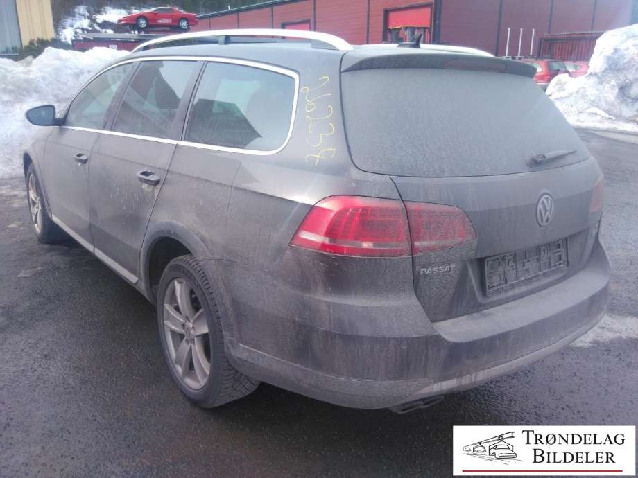 VW Passat 2011-2015 (B7) (B7), Motorkode: CFFB, Girkassekode: MKH