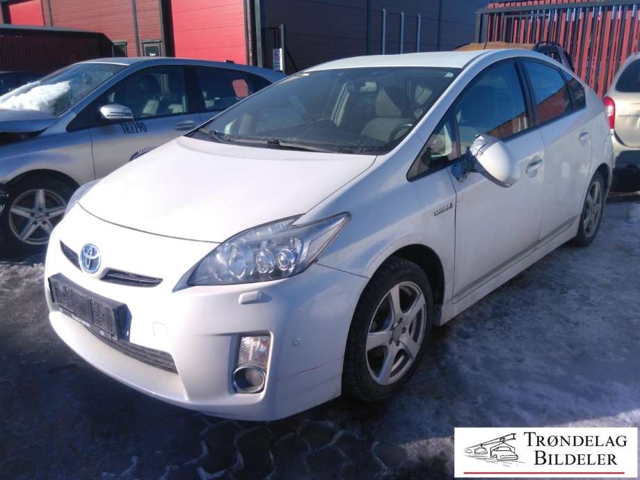 Toyota Prius 2009-2016 (Type III) (COMBI) (COMBI), Motorkode: 2ZR-FXE, Girkassekode: 