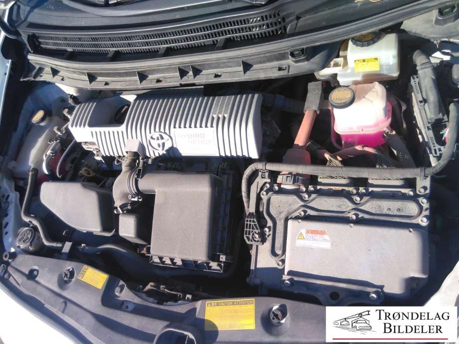 Toyota Prius 2009-2016 (Type III) (COMBI) (COMBI), Motorkode: 2ZR-FXE, Girkassekode: 