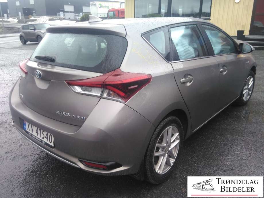 Toyota Auris 2015-2019 (Type II, Fase 2) , Motorkode: 2ZR-FXE, Girkassekode: 