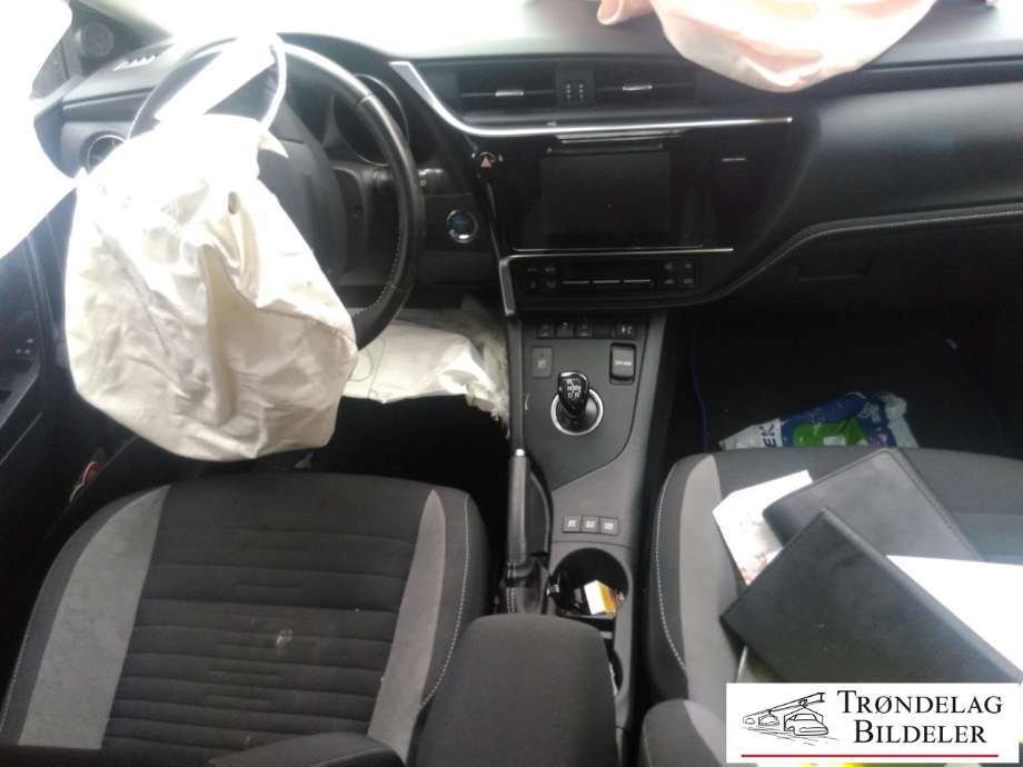 Toyota Auris 2015-2019 (Type II, Fase 2) , Motorkode: 2ZR-FXE, Girkassekode: 