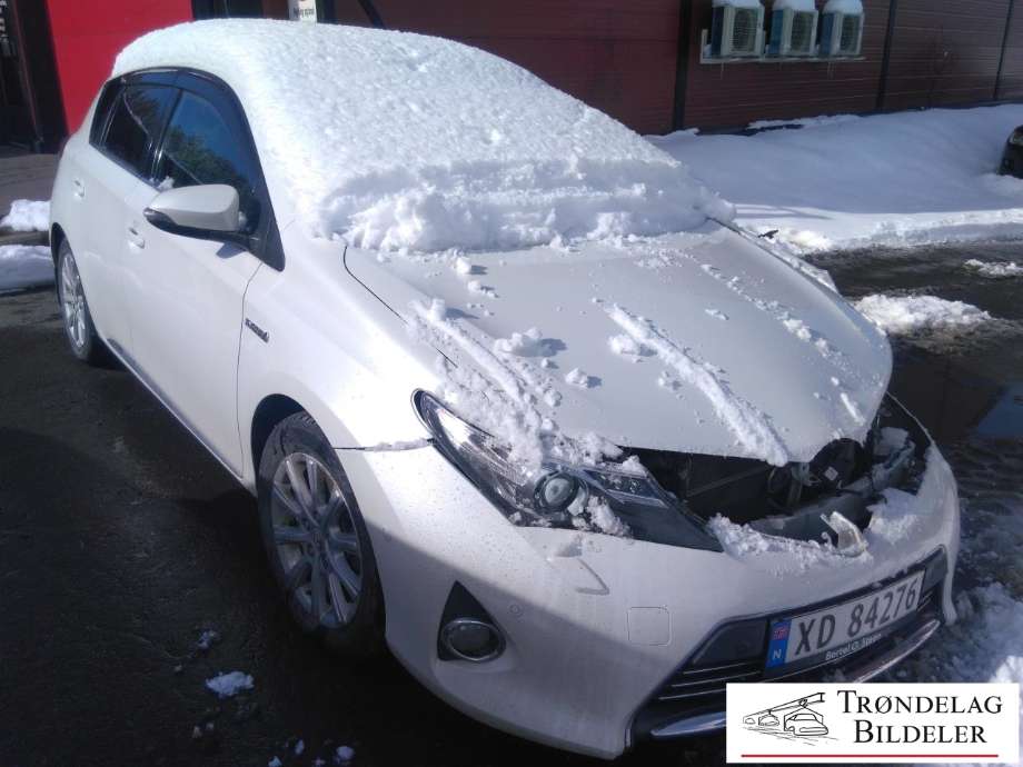 Toyota Auris 2013-2015 (Type II, Fase 1) , Motorkode: 2ZR-FXE, Girkassekode: 
