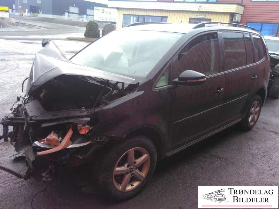 VW Touran 2010-2015 (Type I, Fase 3) , Motorkode: CAYC, Girkassekode: PQK