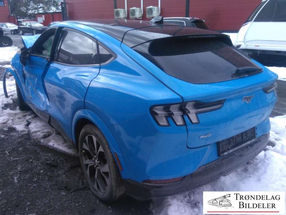 Ford Mustang Mach-e 2020-->> , Motorkode: U, Girkassekode: 