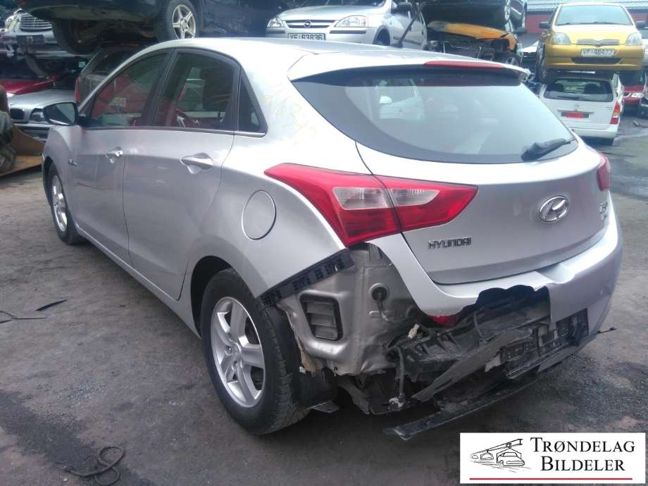 Hyundai i30 2012-2017 (Type II) , Motorkode: D4FB-5IL, Girkassekode: